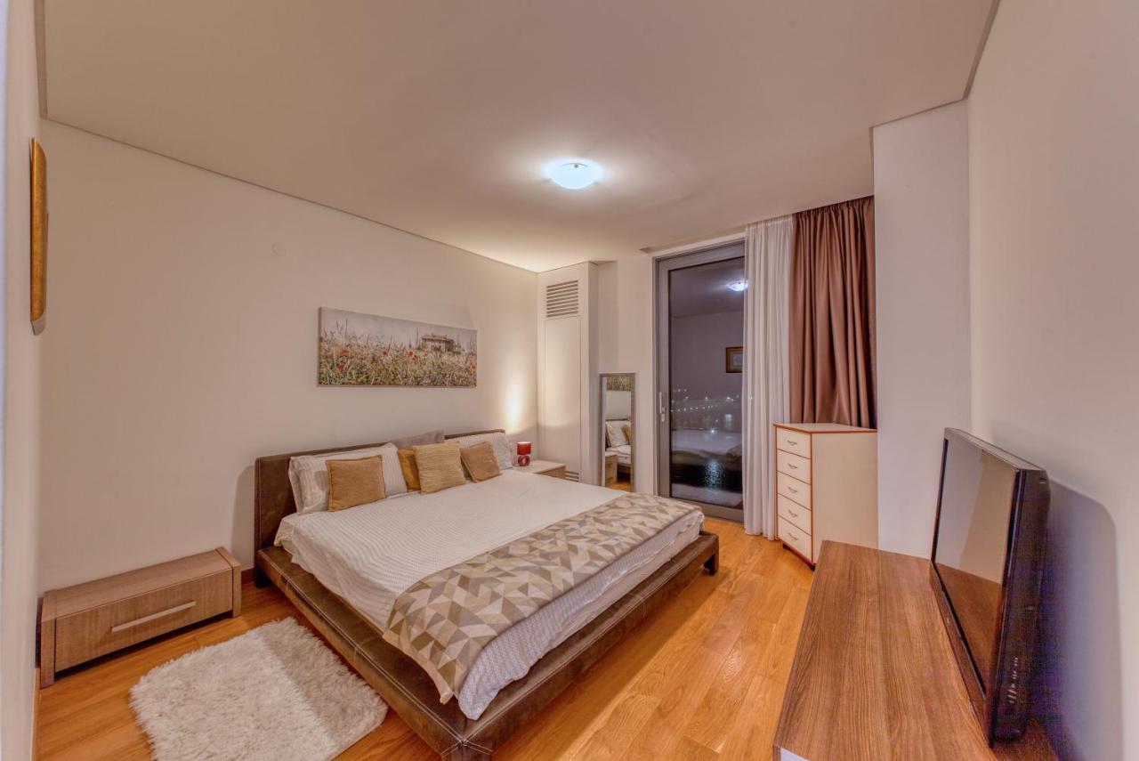 Queen Apartments Belgrade Waterfront Экстерьер фото